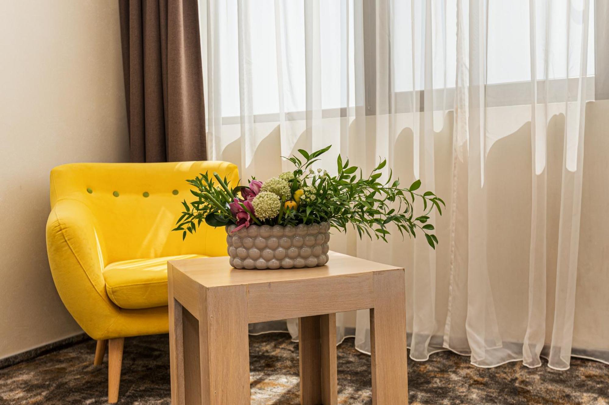 Faleza Hotel By Vega Galaţi Eksteriør bilde